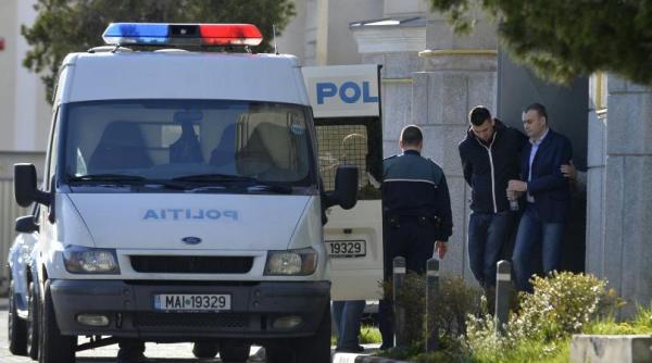 avocatul lui darius valcov vestea a primit o cu demnitate cum il cunoa te i