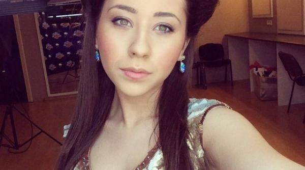 nicole cherry sunt de etnie roma si ma mandresc cu asta