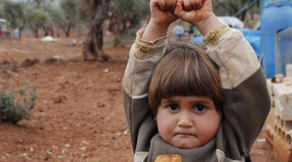 feti a care s a predat aparatului foto capturata de al qaida