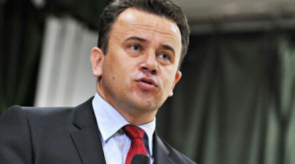 liviu pop construie te pnl ul cu bani murdari o noua majoritate