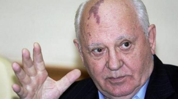 mihail gorbaciov implicat intr un accident rutier in moscova