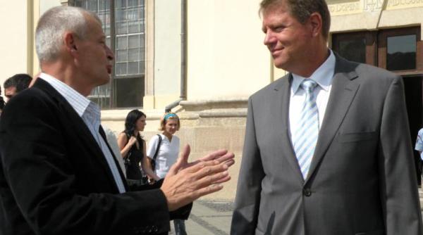 sondaj csci klaus iohannis si pnl incep sa scada sorin oprescu urca pe podiumul increderii