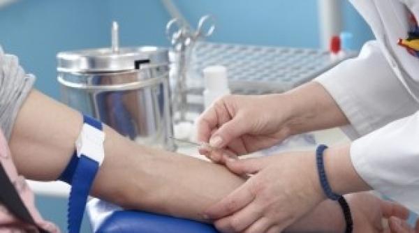 fiecare roman ar putea fi obligat sa si faca un control medical o data la 3 ani