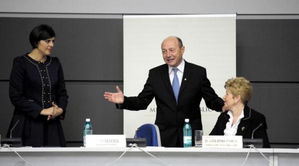 traian basescu imi e sila livia stanciu atacurile ne descalifica