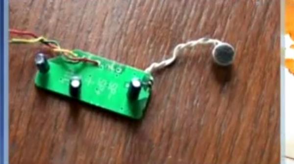 microfoane de spionaj in casa de asigurari