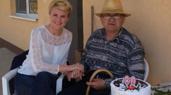 andreea paul alaturi de bunicul sau imagini emo ionante