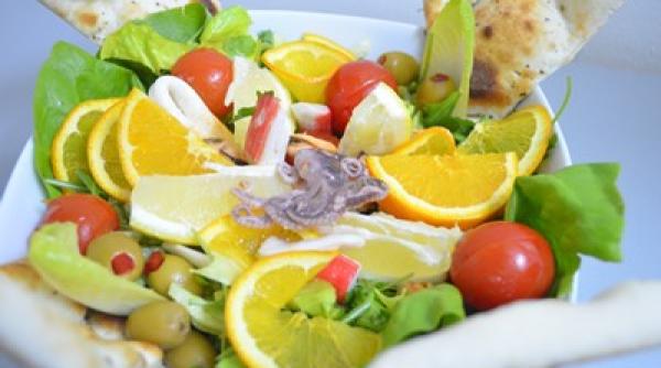 lamaie  beneficii  fructul ce distruge varicele  salveaza stomacul  alunga durerea