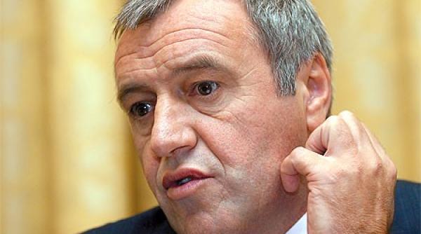 sorin oprescu vrea sa recupereze prejudiciul din dosarul costanda de la 120 de consilieri generali