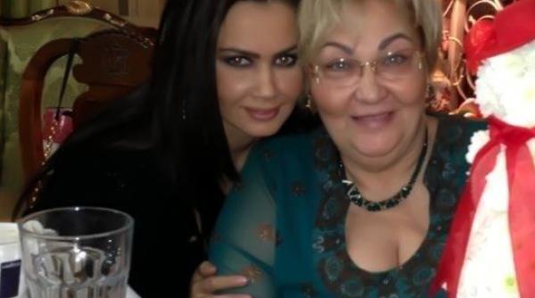 oana zavoranu voi lasa to i oamenii care au iubit o pe mama sa intre in cimitir