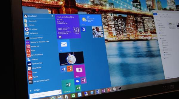 microsoft lanseaza windows 10 la sfarsitul lunii iulie