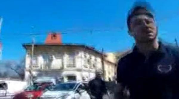 scandal filmat in trafic biciclist amenin at cu cu itul