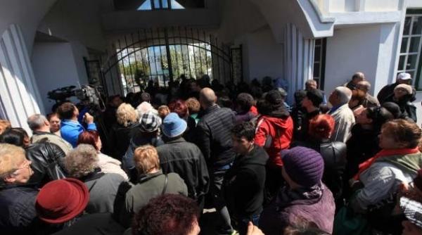 scandalos marioara zavoranu inmormantata de un raspopit