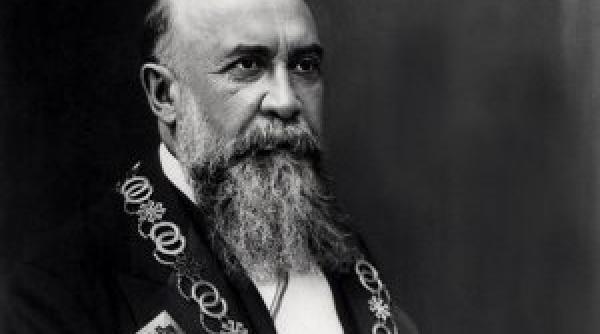 nicolae iorga moarte ciopar it i batjocorit istoricul a murit cu degetele incruci ate in semnul crucii file de istorie