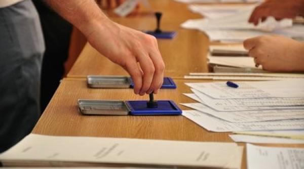 vot obligatoriu si camere de supraveghere in sectii legi adoptate tacit de senat