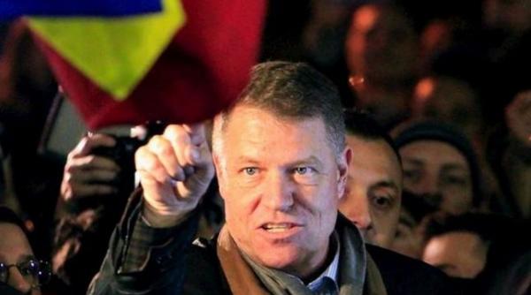 iohannis pregate te o lovitura politica i de imagine