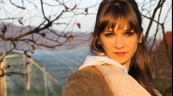 semida sarmasag creatoare de moda a murit alaturi de so i unul dintre copii intr un accident