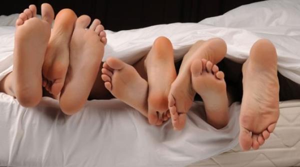 un club de swingeri vrea sa devina religie mizele unei batalii in justi ie