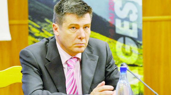 pre edintele cj arge florin tecau audiat la dna