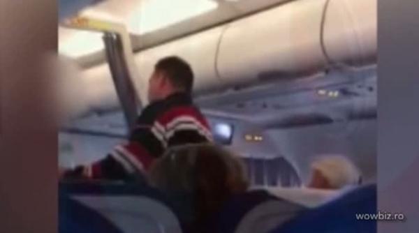 un roman a vrut sa deturneze un avion care zbura spre amsterdam