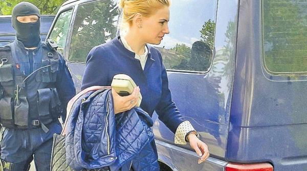 gheorghe nichita adina samson cine este amanta pentru care primarul ia ului a pierdut totul