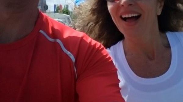 mircea badea la wings for life toata lumea striga la pu carie