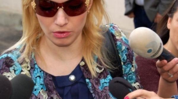 adina samson s a razgandit ce mesaj a trimis jurnali tilor