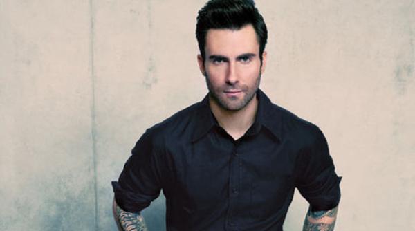 adam levine atacat de un fan video