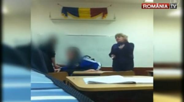 profesoara umilita de elevi video revoltator
