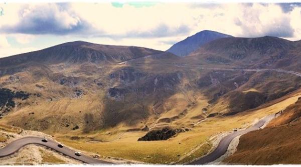 transalpina cea mai inalta osea din romania se inchide pentru repara ii