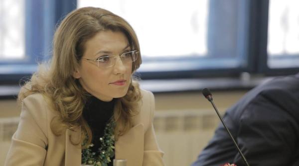 alina gorghiu victor ponta face declara ii iresponsabile