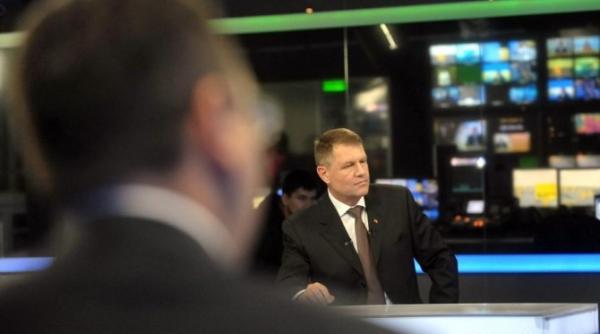 klaus iohannis explica episodul ghinion in cartea sa primul pas pe cine da vina