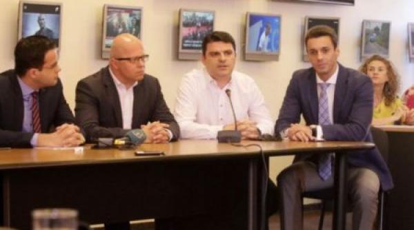 adi ursu radu tudor i lucian bolca speran e la primul vot liber in urma cu 25 de ani