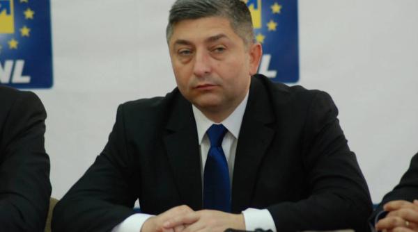 alin ti e reac ie dura fa a de controlul anaf la cluj arena angajatii statului folositi pentru a face controale politice