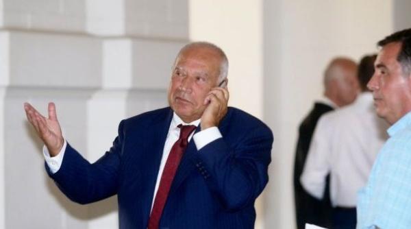 dan voiculescu despre colaborarea lui traian basescu cu securitatea