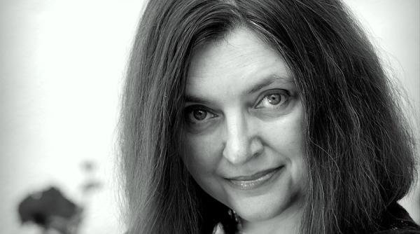 tatiana niculescu bran enigmatica rasfoiesc o carte trista de amintiri politice romane ti