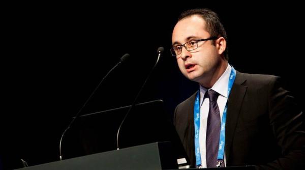 europarlamentar roman prieten al ficatului