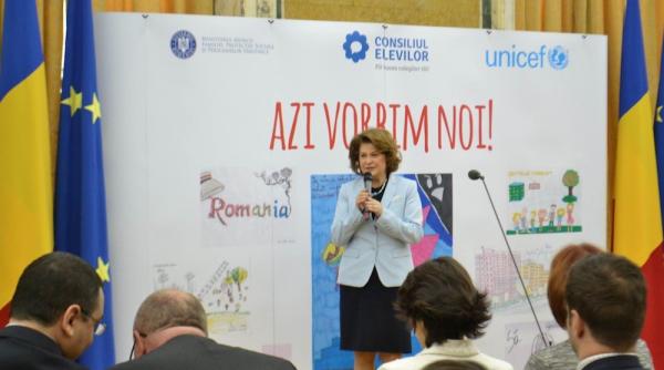 ministerul muncii cere opinia ccr tema aloca ii diferentiate pentru copii