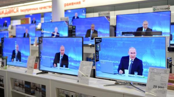 cinci romani indezirabili in rusia printre ei un pre edinte de partid i un fost consilier al lui traian basescu