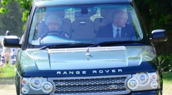 tweet privind boala reginei elisabeta a ii a panica la nivel mondial