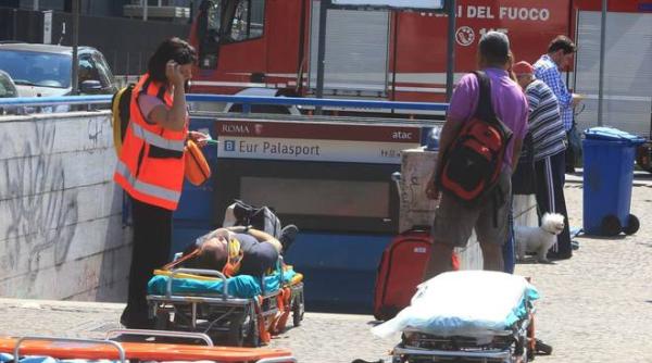 accident la metroul din roma soldat cu 12 de rani i