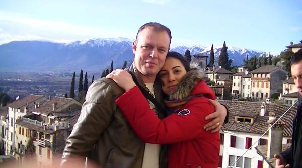 pro tv dat in judecata de doi romani din londra cer despagubiri morale de 200 000 de euro