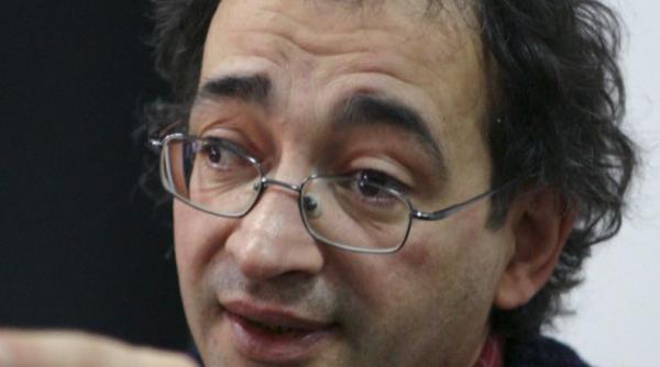 traian ungureanu mai bine singuri in isis