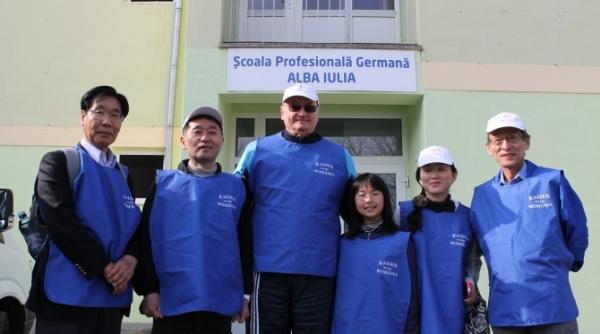 cura enie la standarde japoneze prin ac iunea 5s public organizata de kaizen institute i asocia ia clean up japan