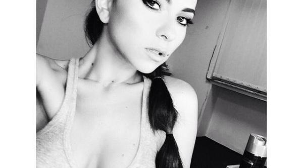 inna imaginea care a incins fanii cum arata in costum de baie