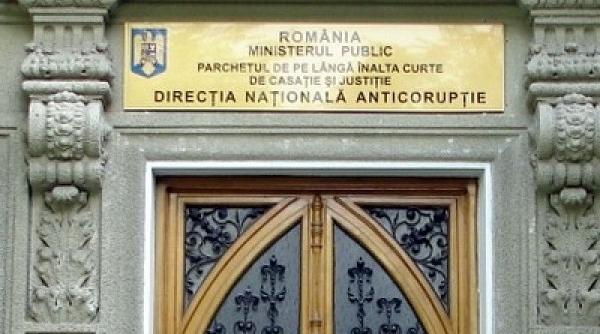 metescu gheorghe cosmin func ionar public din primaria capitalei re inut de dna
