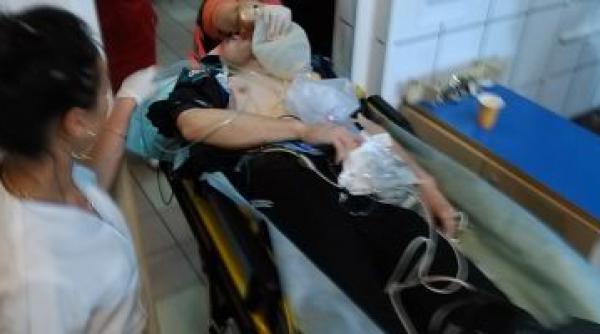 un poli ist din gae ti s a impu cat in cap cu arma din dotare