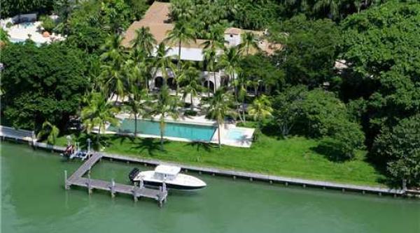 casa lui jennifer lopez din florida cumparata de phil collins