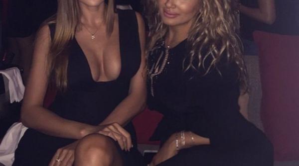 imagini explozive cu decolteul ramonei gabor