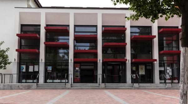 robert negoita primarul sectorului 3 face scoli ca in germania