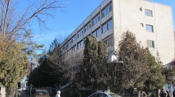 singurul anestezist de la spitalul de urgen a din calara i iese la pensie nu exista inlocuitor